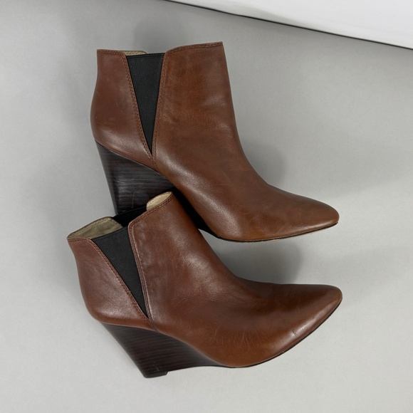 Louise et Cie Brown Leather Chelsea Wedge Ankle Boots - Picture 1 of 12